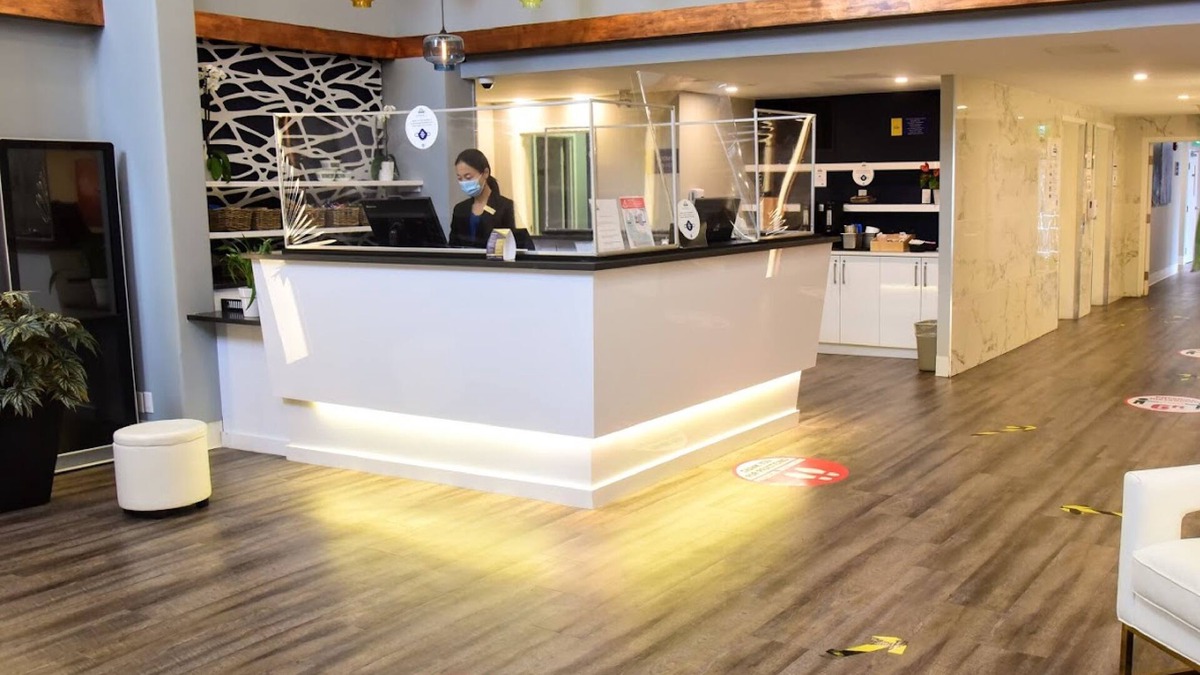 Ottawa Division Hotel | Days Inn by Wyndham Ottawa West
