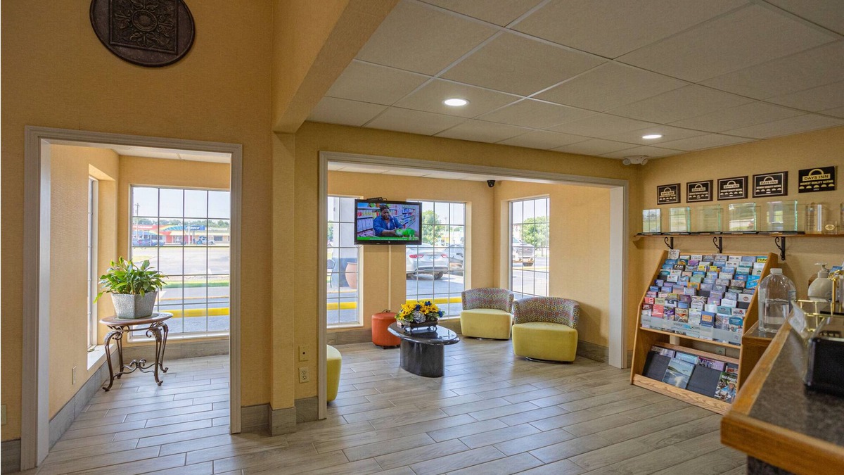 Pauls Valley Hotel | Days Inn by Wyndham Pauls Valley