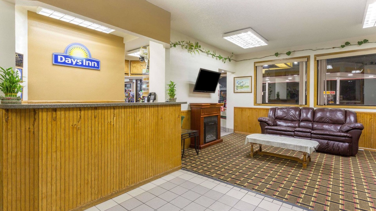 Paxton Hotel | Days Inn by Wyndham Paxton