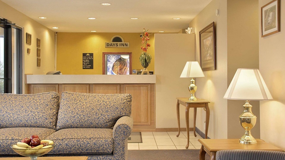 Plainfield Hotel | Days Inn by Wyndham Plainfield