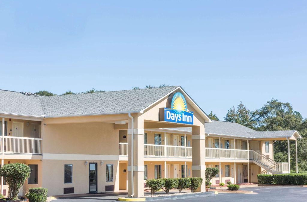 Royston Hotel | Days Inn by Wyndham Royston