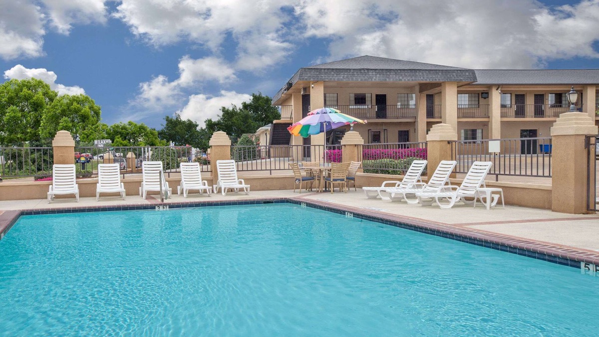 Ruston Hotel | Days Inn by Wyndham Ruston LA