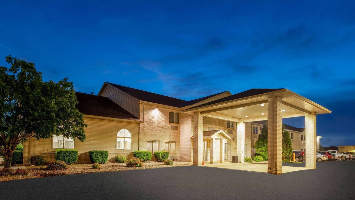 Sturtevant Hotel | Days Inn by Wyndham Sturtevant/Racine/Mount Pleasant