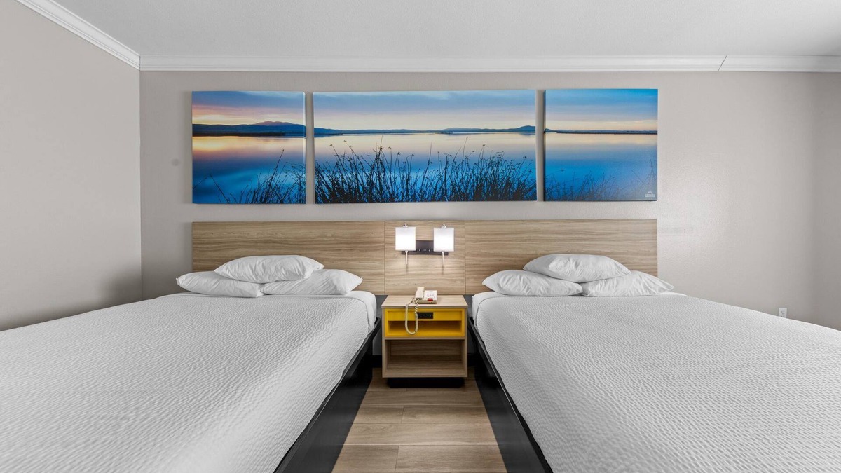 Salado Hotel | Days Inn by Wyndham Salado