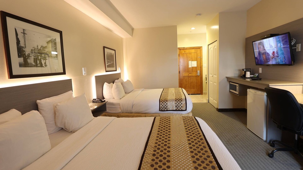 Surrey Hotel | Days Inn by Wyndham Surrey