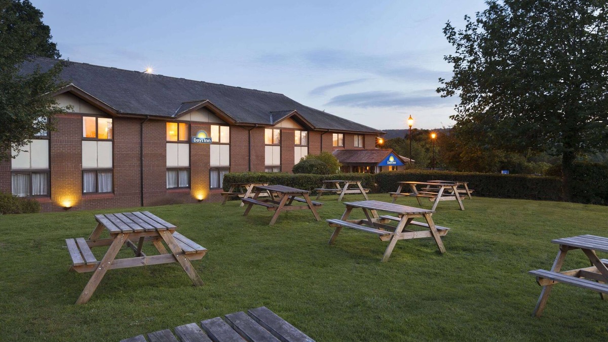 West Buckland Hotel | Days Inn by Wyndham Taunton