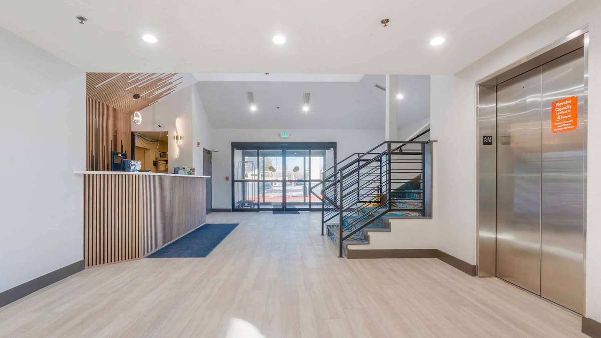Thornton Hotel | Days Inn by Wyndham Thornton