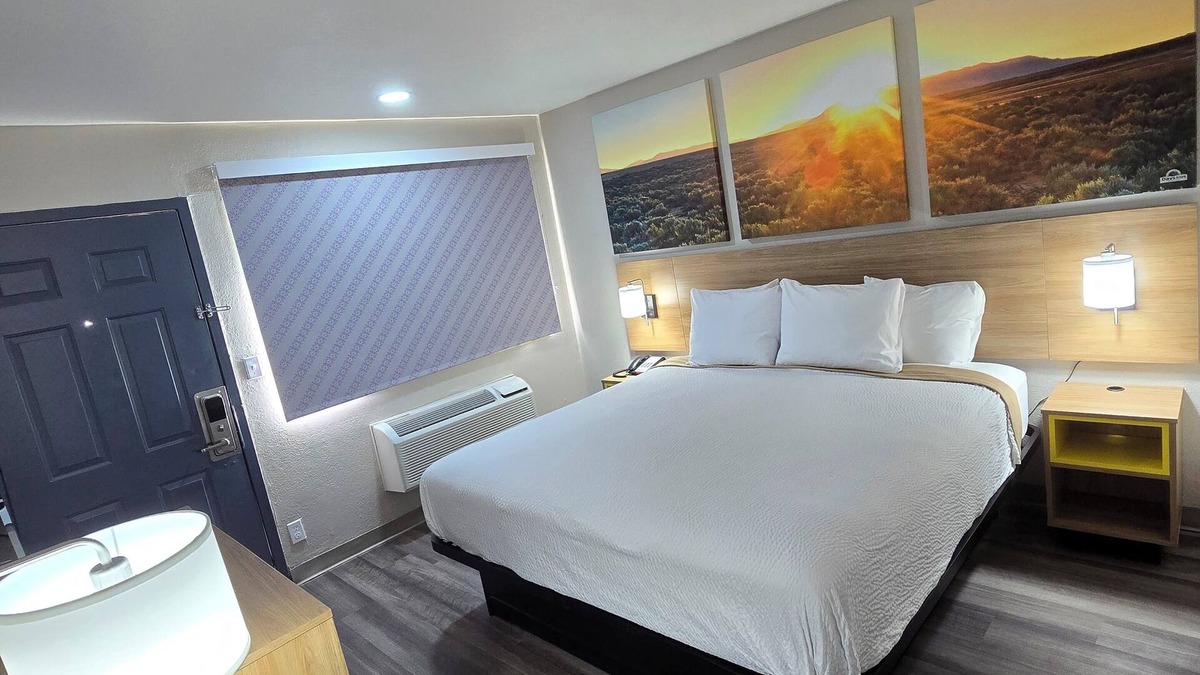 Wichita Falls Hotel | Days Inn by Wyndham Wichita Falls