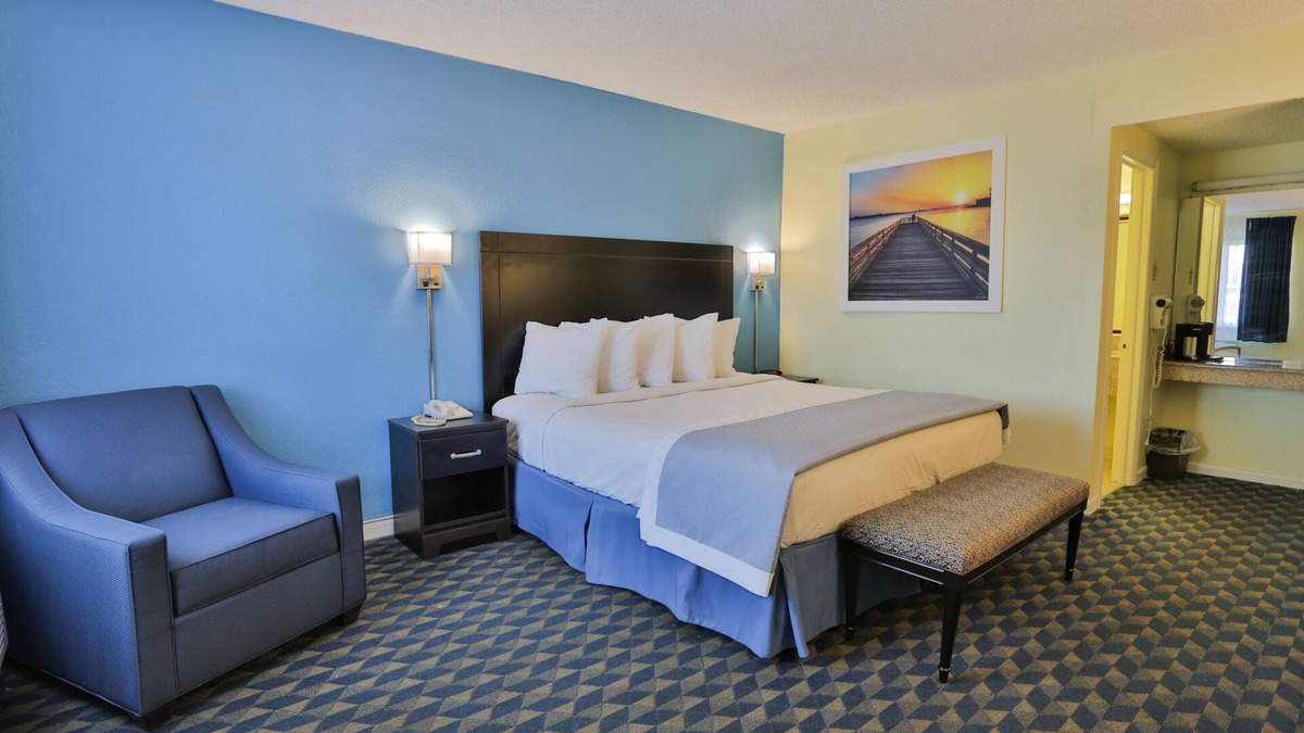 Wrightstown Hotel | Days Inn by Wyndham Wrightstown McGuire AFB/Bordentown