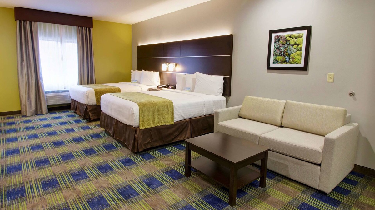 Port Arthur Hotel | Days Inn & Suites by Wyndham Port Arthur