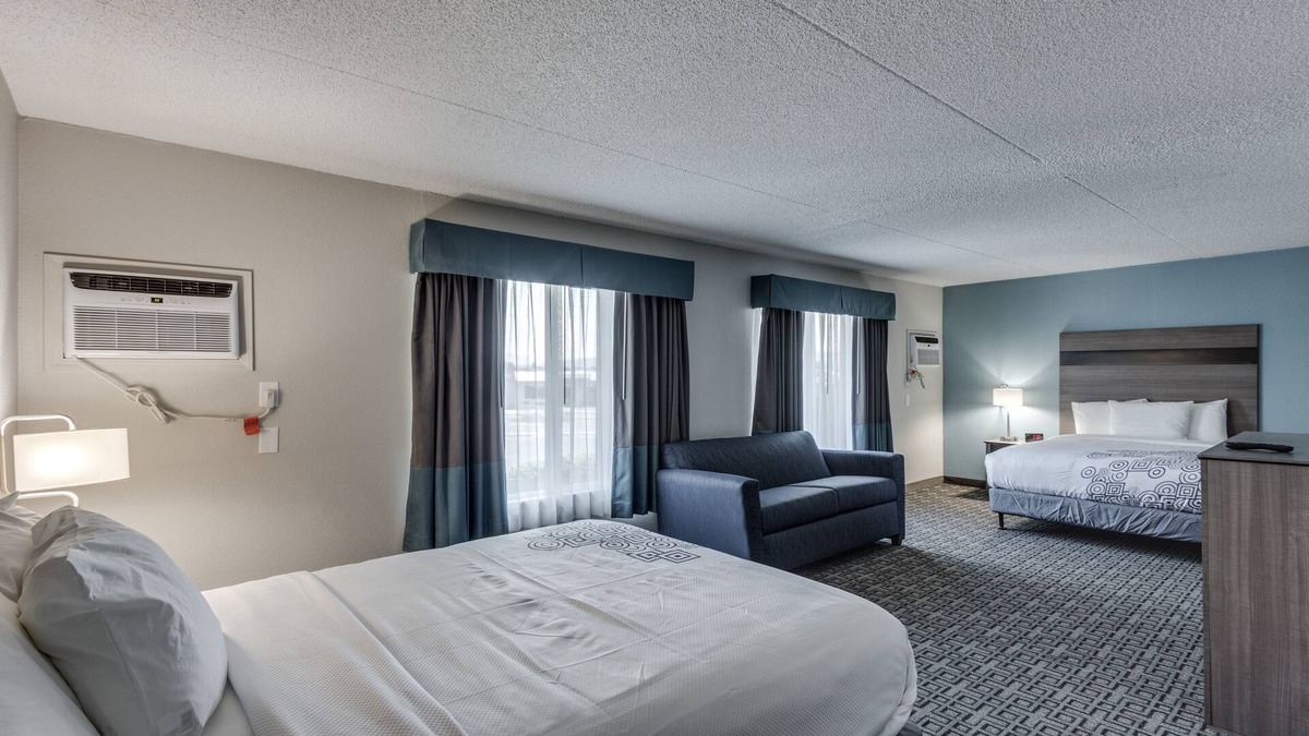 Spokane Hotel | Days Inn & Suites by Wyndham Spokane