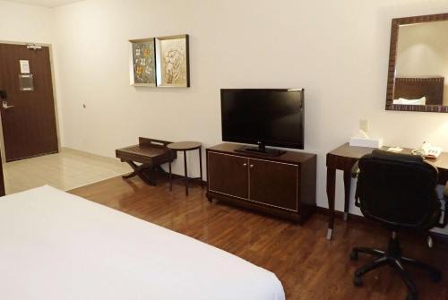 Fort Saskatchewan Hotel | Days Inn & Suites by Wyndham Fort Saskatchewan