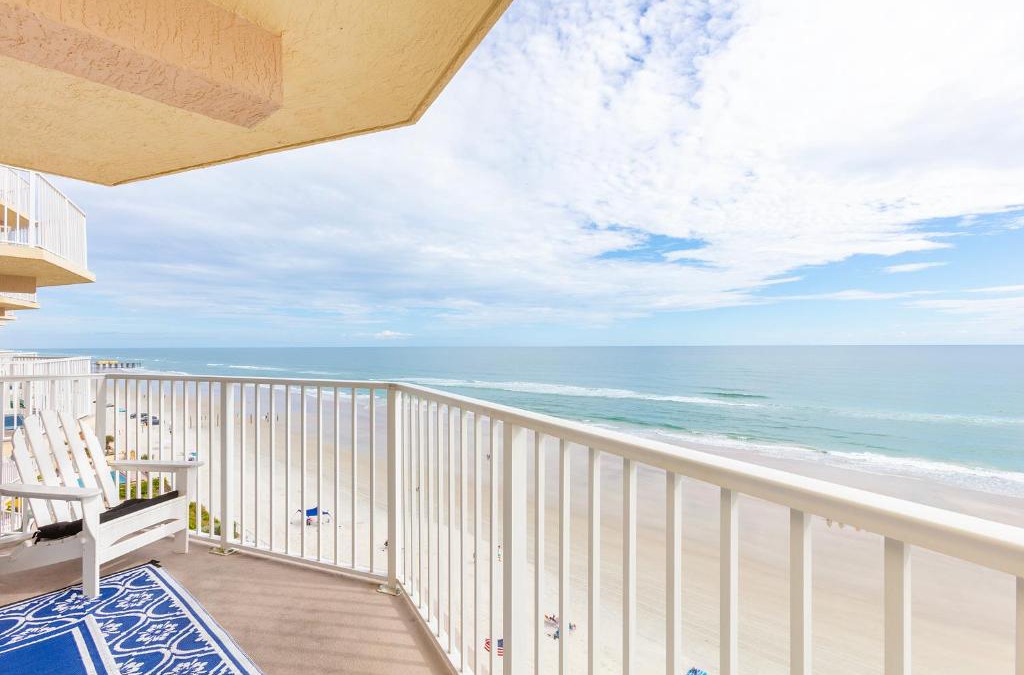 Daytona Beach Shores Apartment | Daytona Beach Shores Ocean Front Balcony 2Beds 2BA King STE and 2Queens - Shores Club 805