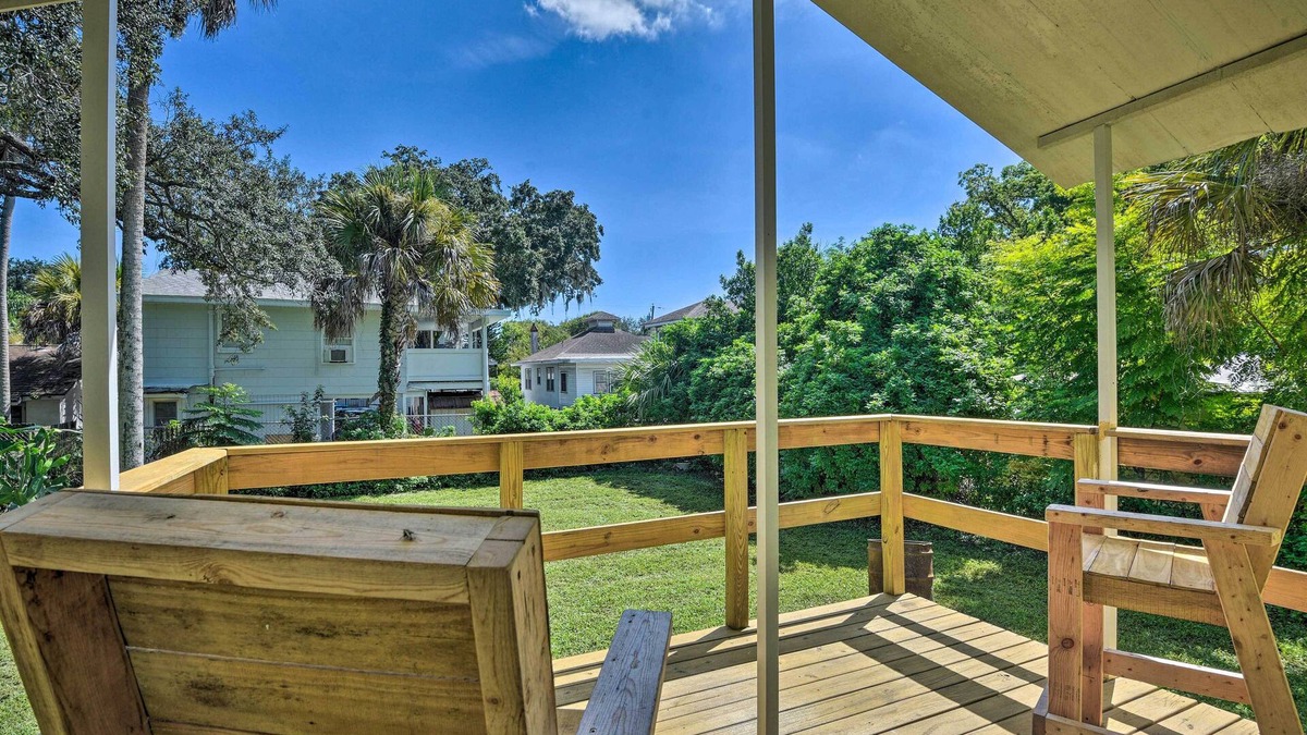 Kingston Cottage | Daytona Beach Escape w/Studio < 3 Mi to Beach!