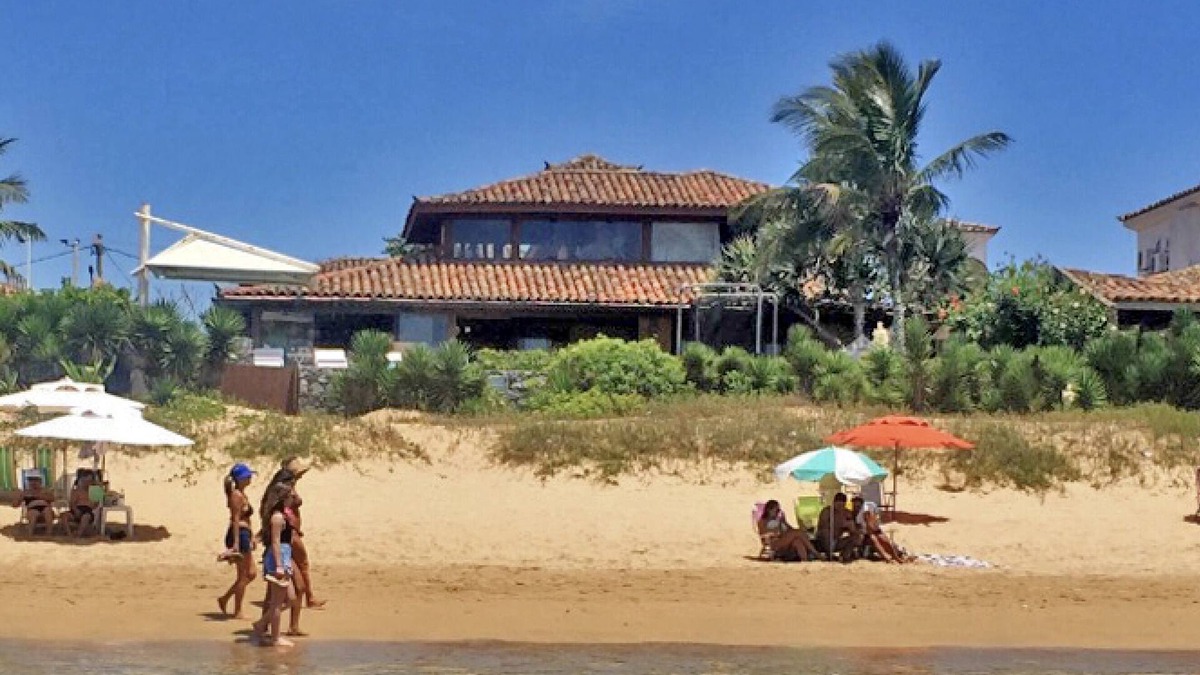 Village da Ferradura House | Dazzling house direct on the sand of Ferradura Beach with 7 suites
