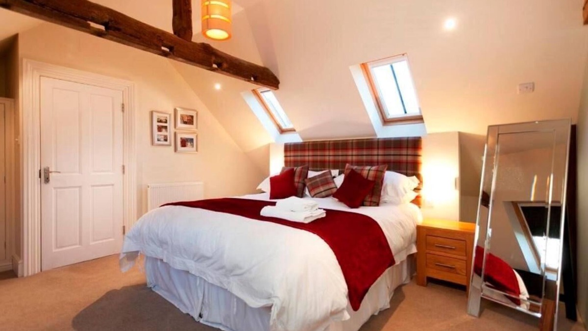 Castle Donington Apartment | DBS Serviced Apartments