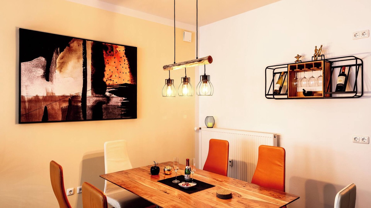 Bad Berneck im Fichtelgebirge Apartment | Spacious apartment/loft with covered parking space