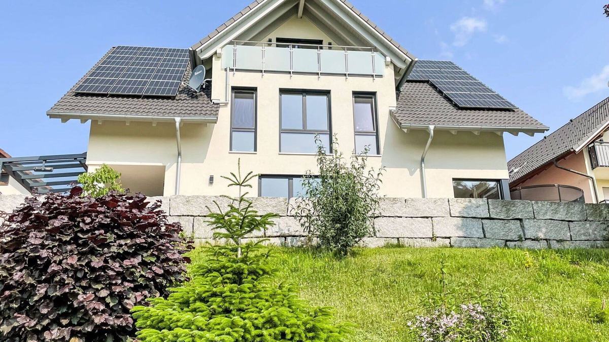Biederbach Apartment | Nice apartment for 4 guests with WIFI, TV, balcony and parking