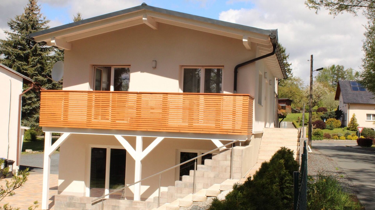 Neuhaus-Schierschnitz Apartment | Vacation apartment/apartment for 5 guests with 65m² in Föritztal OT Neuhaus-Schierschnitz (156150)