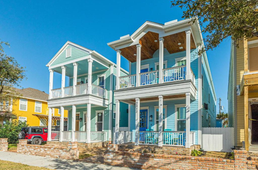 Galveston House | De Galvez to Paradise