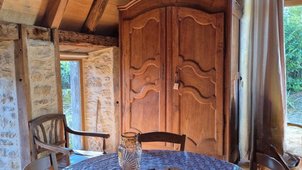 Saint-Michel-Loubejou House | De l'autre côté du lavoir, au calme