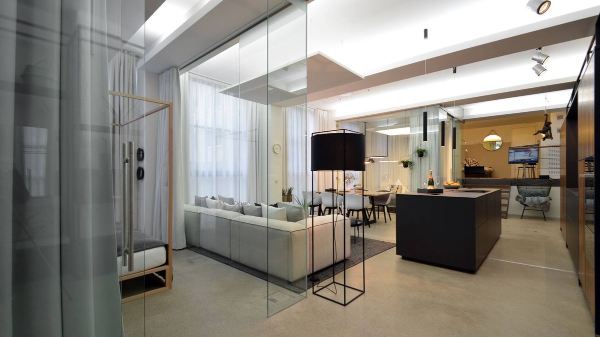 Ludwigsvorstadt-Isarvorstadt Apartment | Luxury Design-Apartment "Omaruru" in the center of Munich