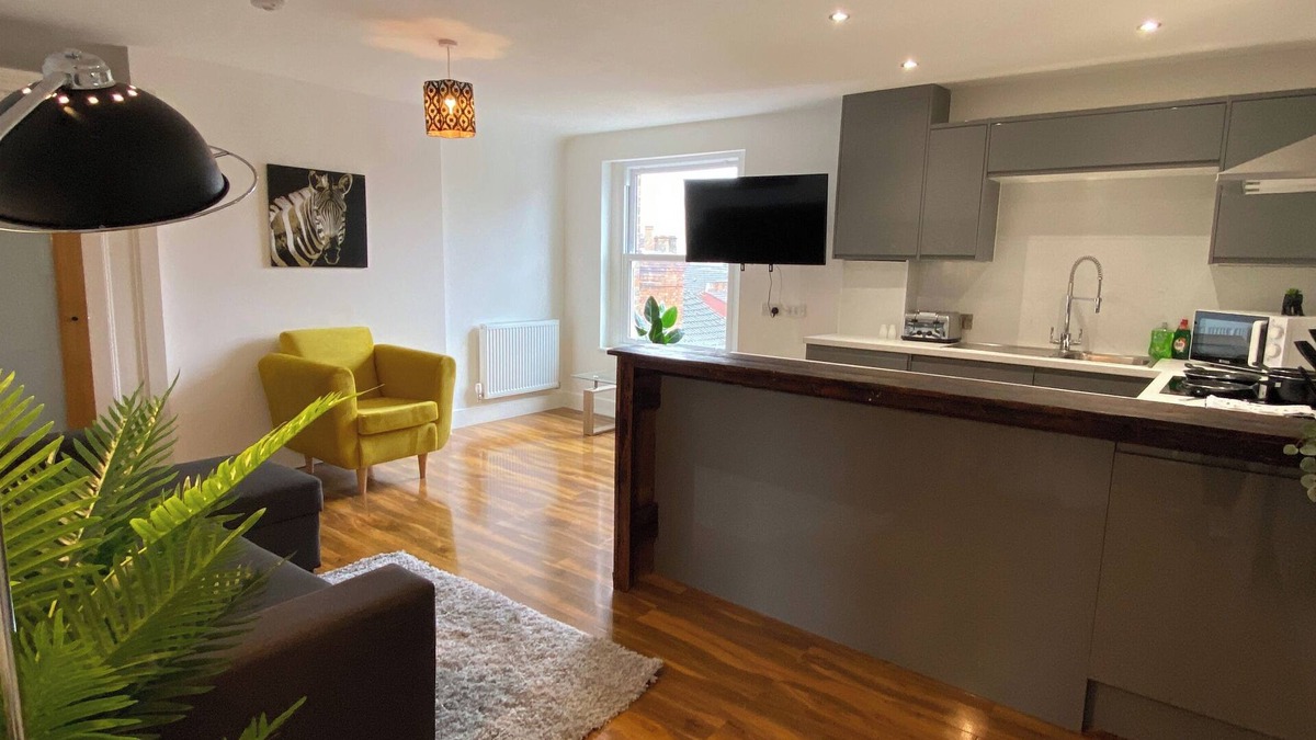 Bedford Apartment | De Parys Penthouse 5 in Bedford