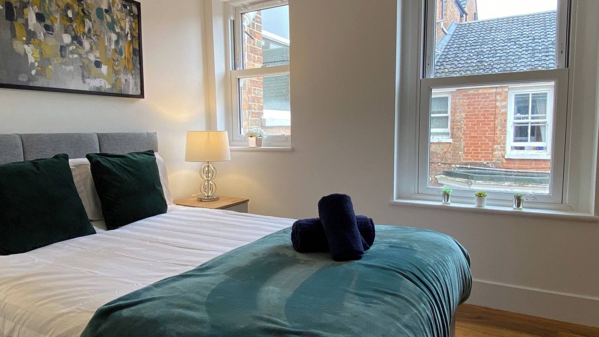 Bedford Apartment | De Parys Serviced Flat in Bedford 4