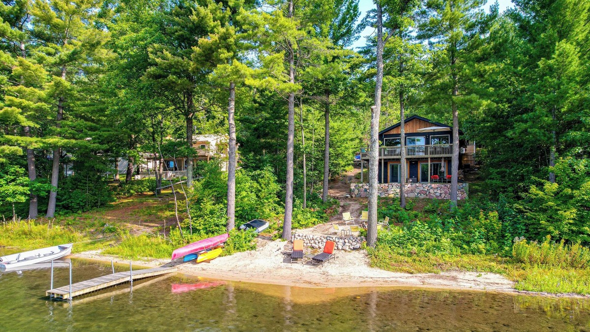 Lake Arrowhead House | Deck & Fire Pit: Beachfront Home in Gaylord!