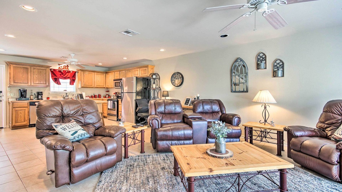 Eucha House | Deck & Lake Access: Cozy Townhome in Eucha