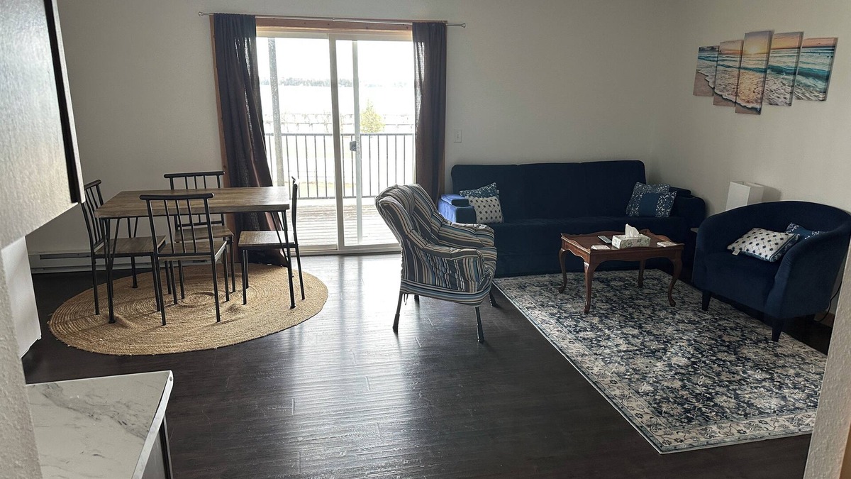 Beaver Island Apartment | Deckhand's Quarters @The Boat Shop overlooking Paradise Bay