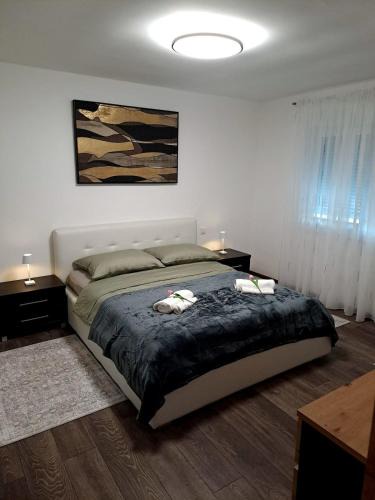 Valpovo Apartment | Dedin dvorac
