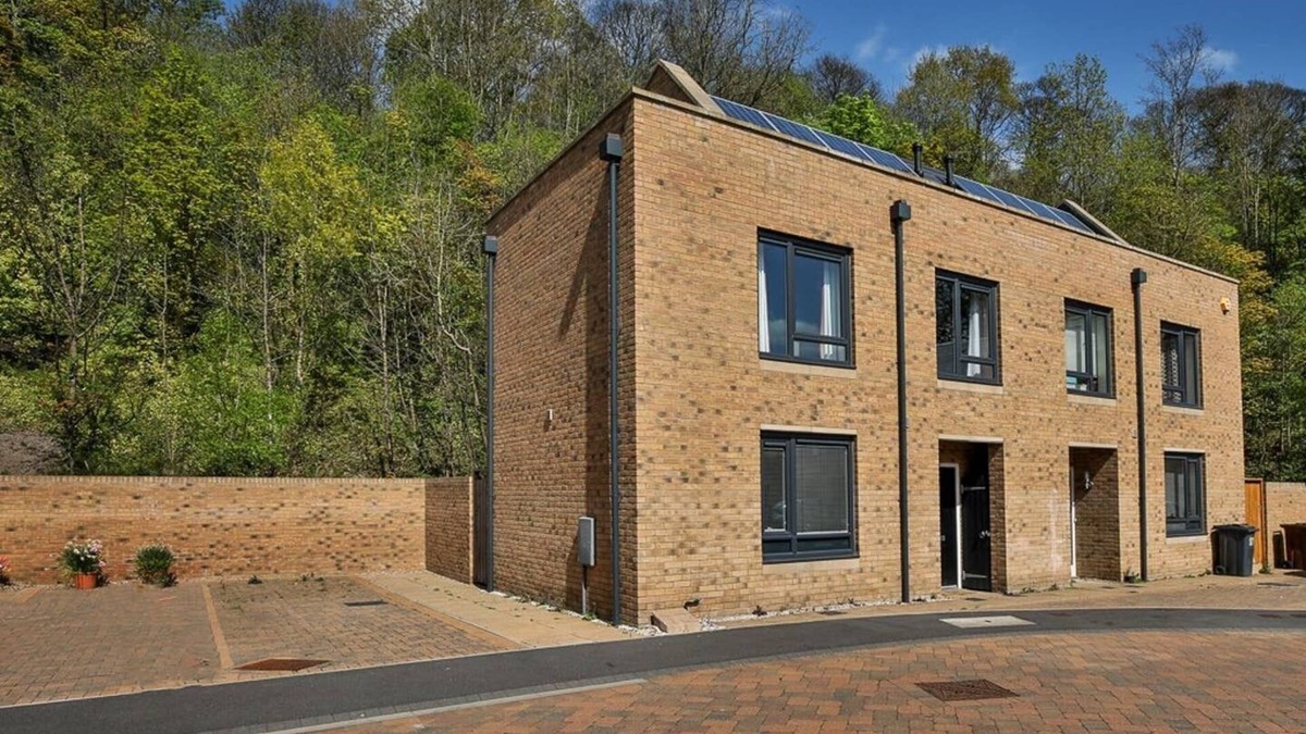 Sheffield House | Deep Cleaned - Stunning City Centre House! Parking