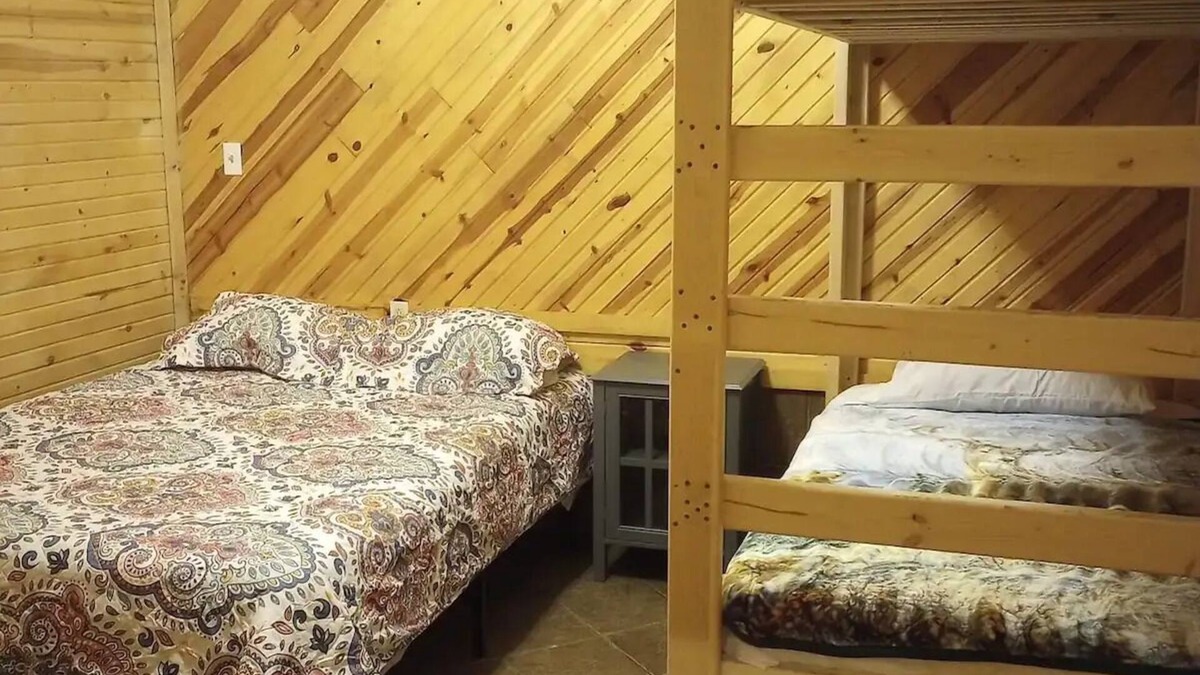 Yawkey Apartment | Deer Duplex Buck Side near Hatfield McCoy Ivy Branch Trails - 4 Bedrooms