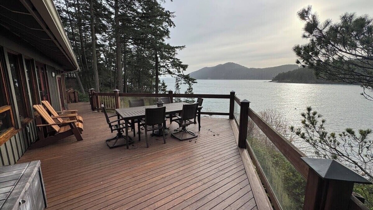 Olga House | Deer Point Paradise - Private Beach, Incredible Views, Total Privacy
