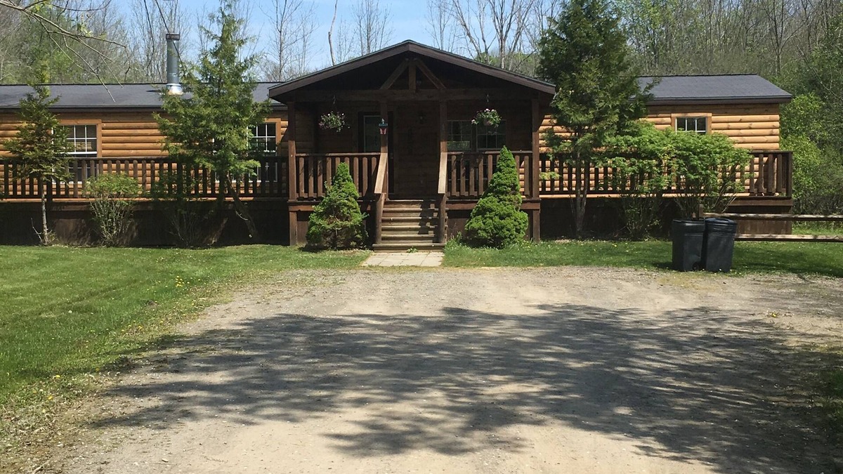 Milford House | Deer Run Lodge one of 3 lodges available on property perfect for a Team