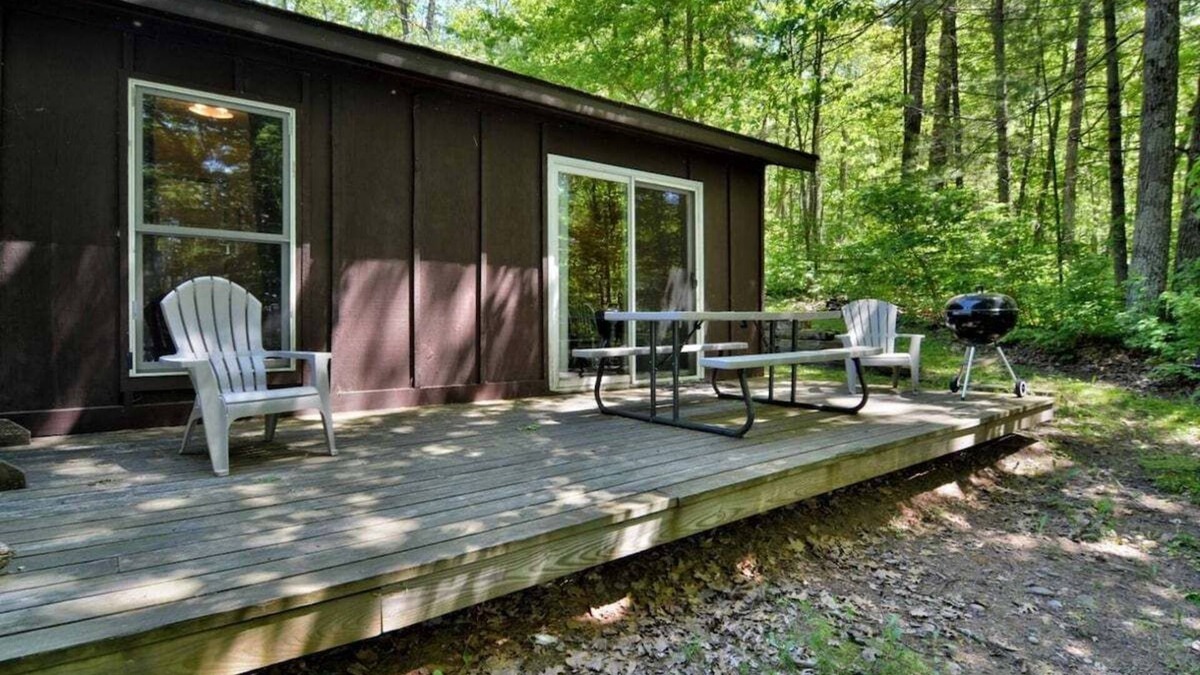 Iron River Apartment | Deer Tail Lodge #10 on Lake Delta near Iron River, WI