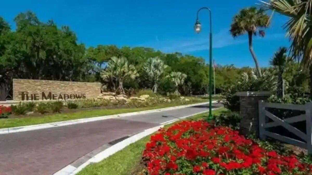 The Meadows Condo | Definitely Paradise! The Meadowsnn
