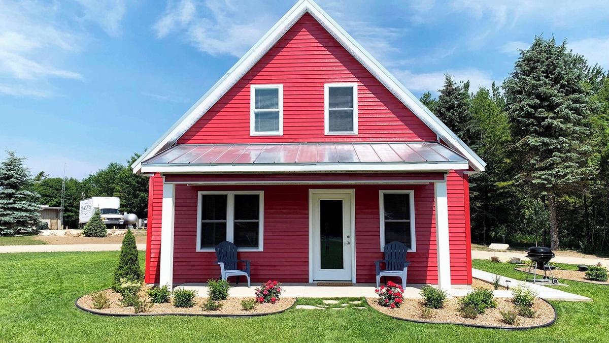 Washington Island House | Dejardin's Island Cottages, Scandinavian Chalet - One Bedroom & Loft