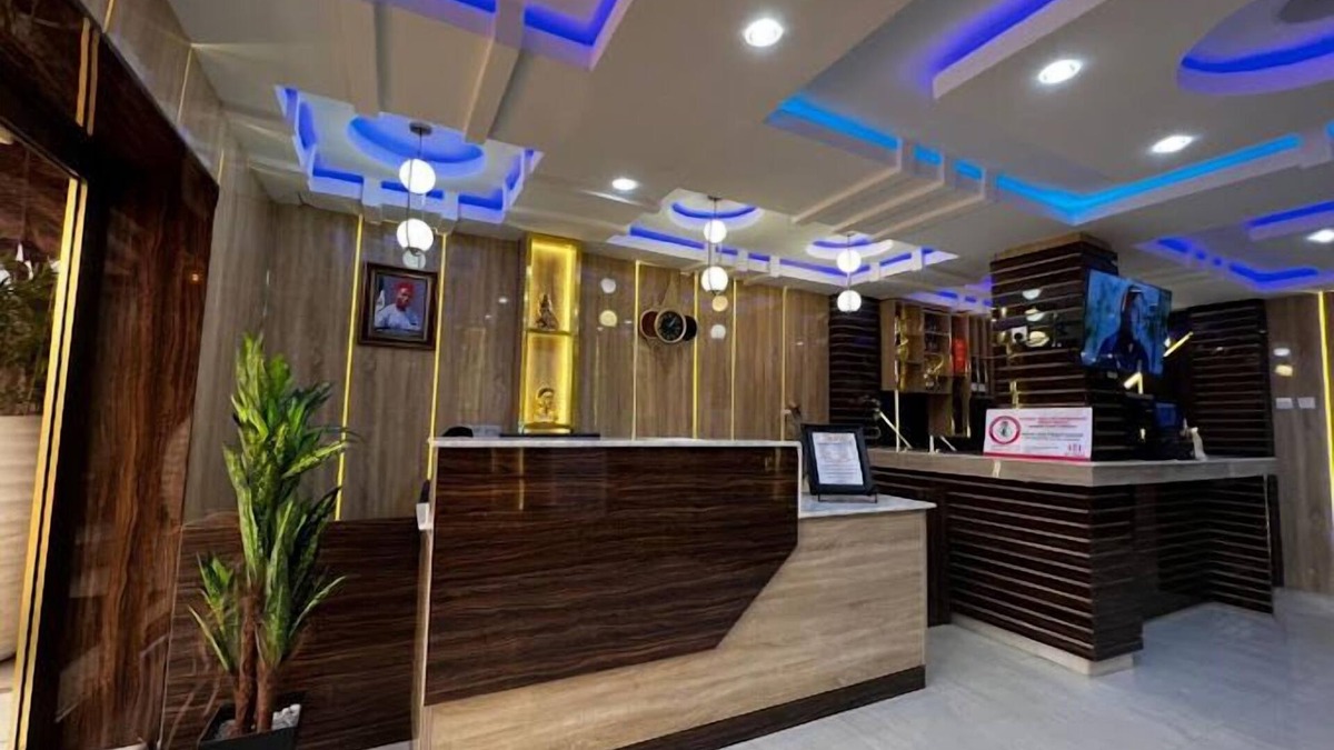 Awka Hotel | DEKINGS LUXURY AND SUITES