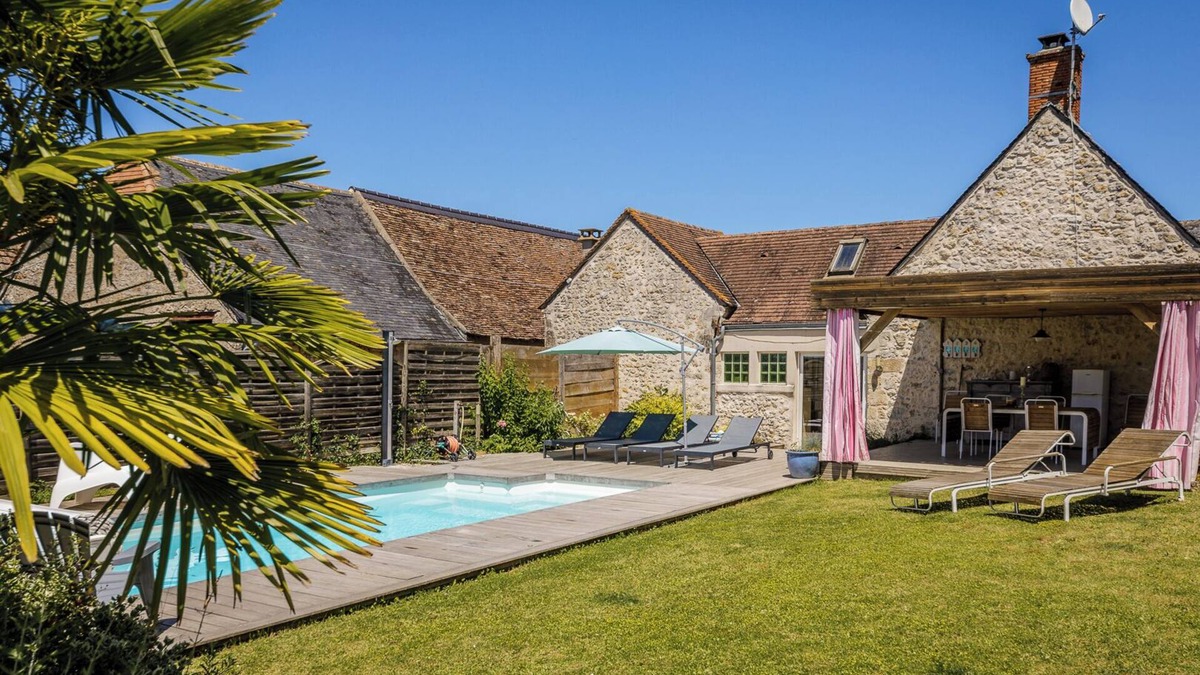La Bachellerie House | Del Teil, holiday home with heated pool + wifi
