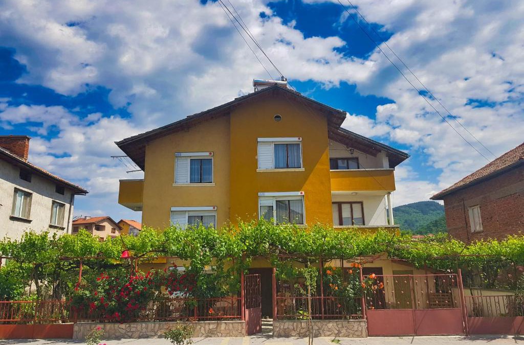 Ognyanovo House | Delieva House