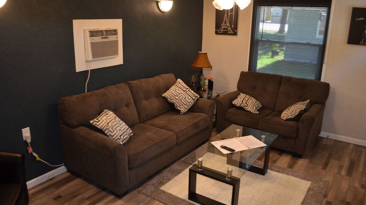 Sergeant Bluff House | Delightful 1-bedroom tiny home in quiet area