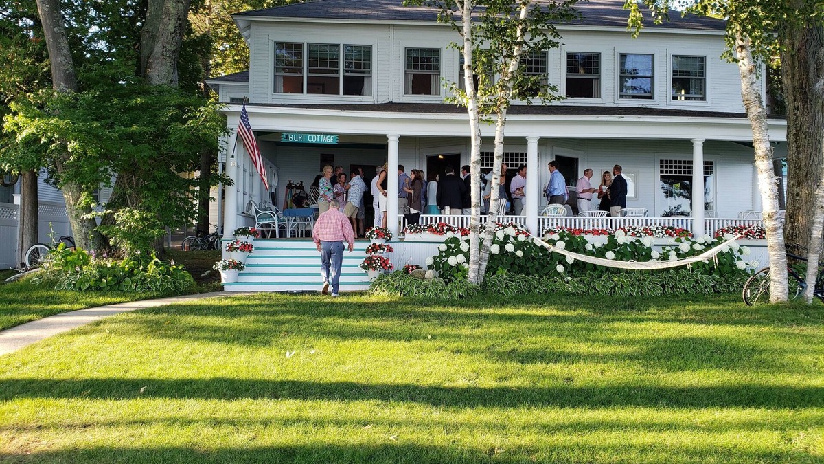 Harbor Springs Cottage | Delightful 11-bedroom cottage on the water in Harbor Springs.
