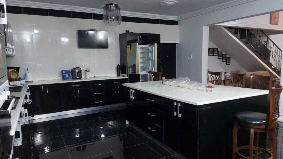 Sekondi-Takoradi House | Delightful 2-bedroom apartment with AC in Sekondi-Takoradi