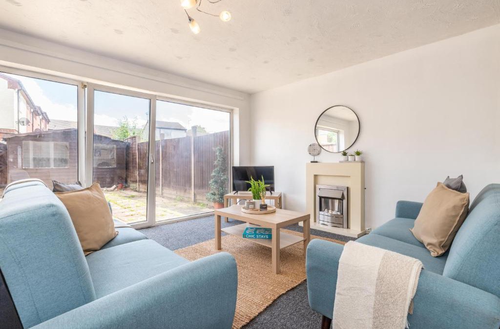 Blaby House | Delightful 3 bedroom house with free parking