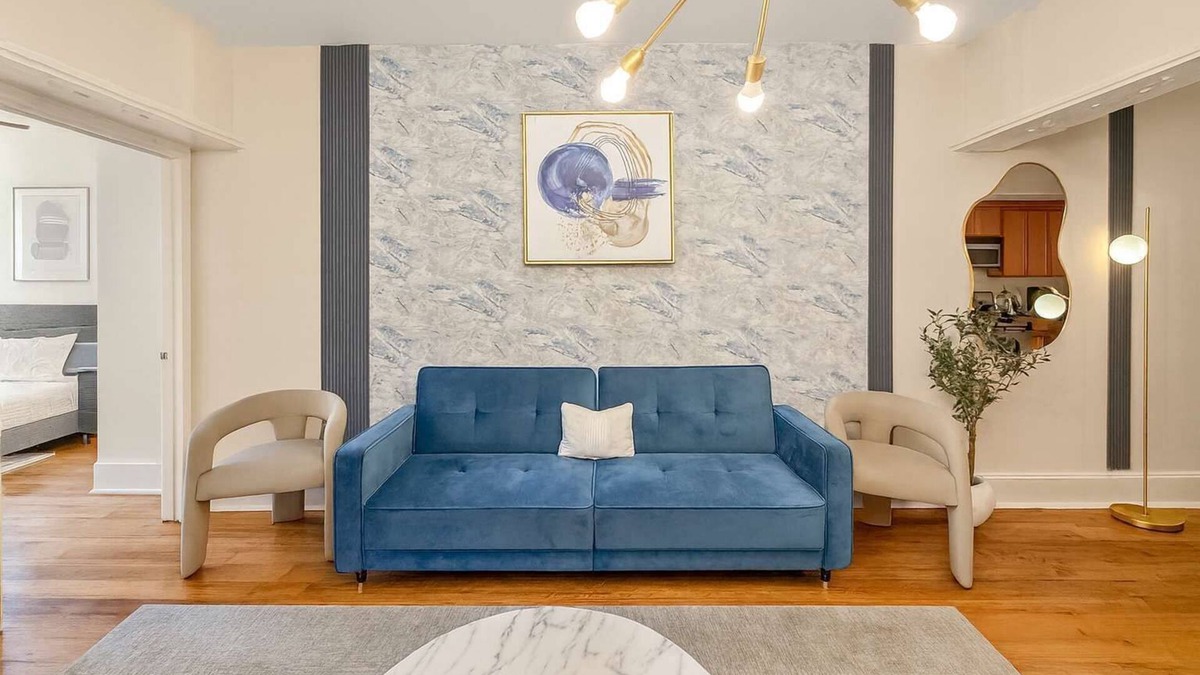 Old City Apartment | Delightful 4BR Home Old City Walk to Attractions
