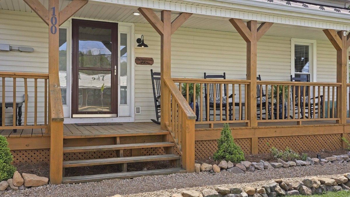 Damascus Apartment | Delightful Appalachian Trail Two-bedroom Suite