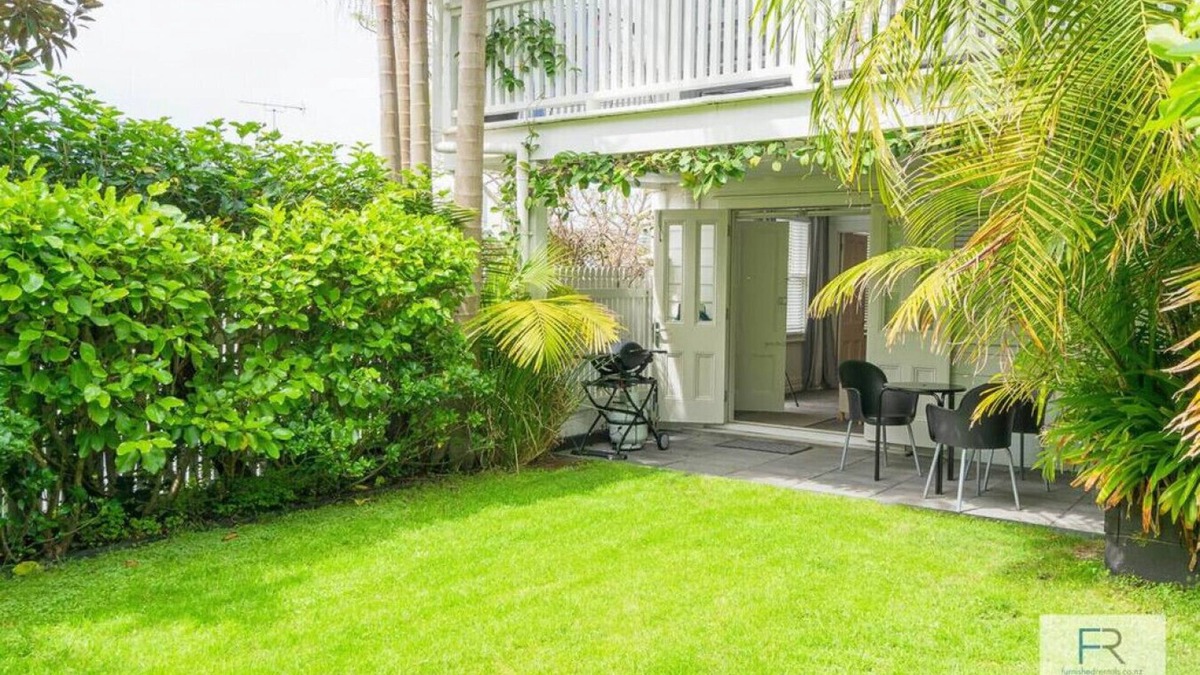 Freemans Bay Condo | Delightful Freemans Bay Home
