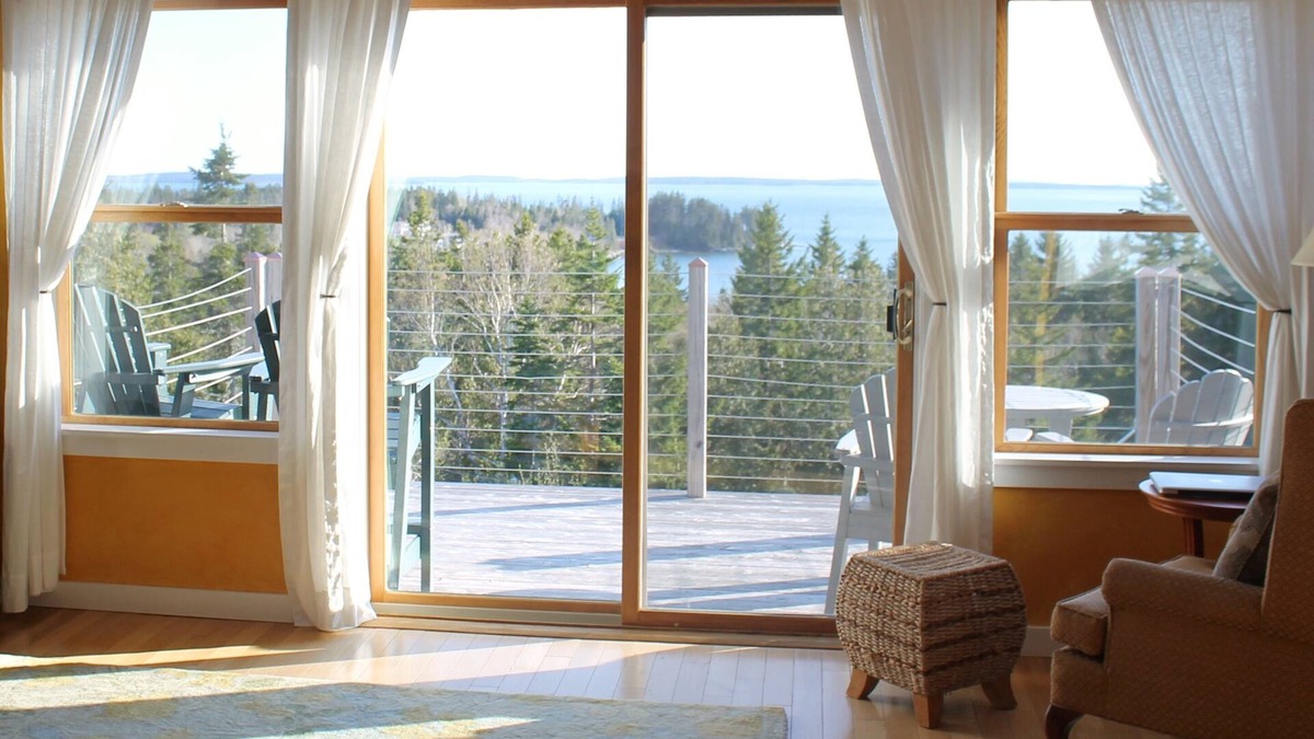 West Tremont House | Delightful Maine Home with Panoramic Views of Water and Sky!